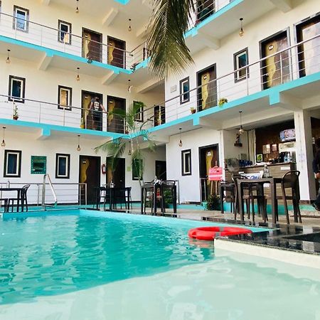 Bsg Stay - Turtle Beach Morjim Goa Exteriér fotografie